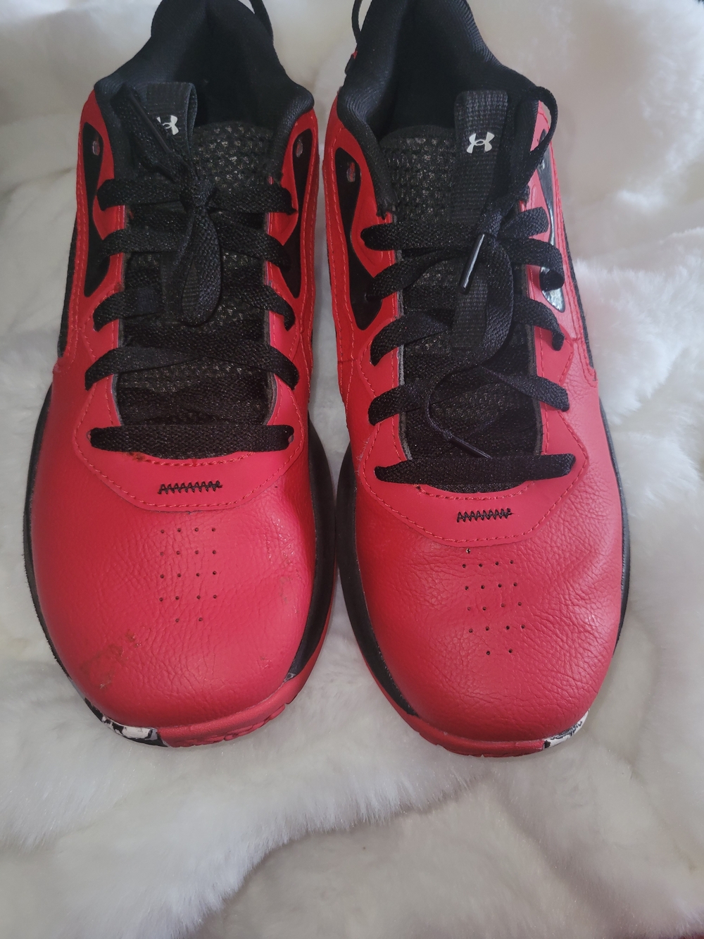 Under Armour Mens Red and Black Lace-Up Sneakers